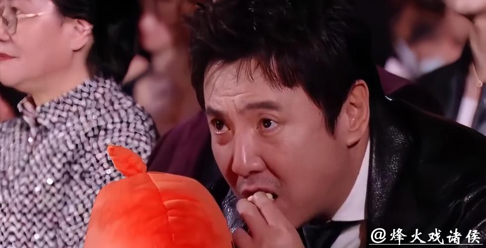 微博之夜众星云集百态生，有人出圈有人尴尬出丑，沈腾表现抢眼成焦点！