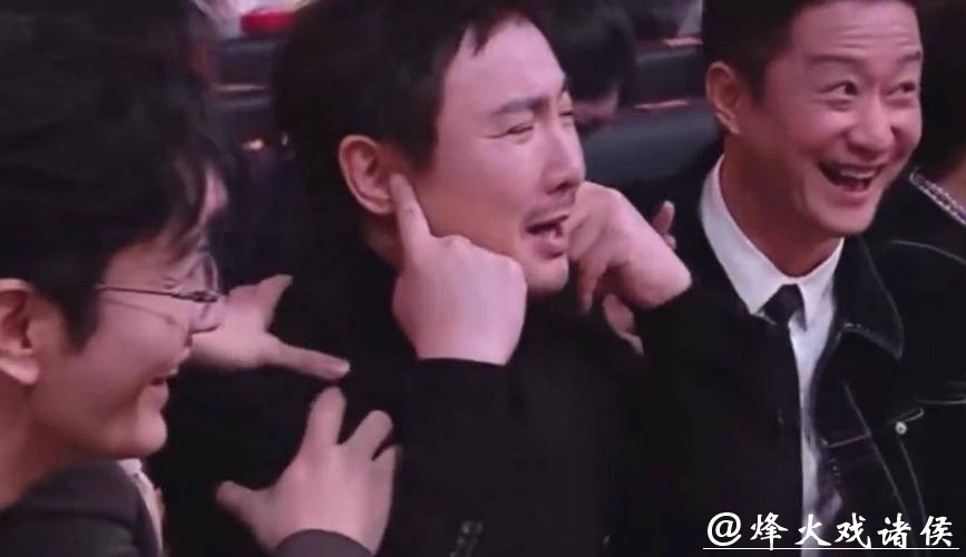 微博之夜众星云集百态生，有人出圈有人尴尬出丑，沈腾表现抢眼成焦点！