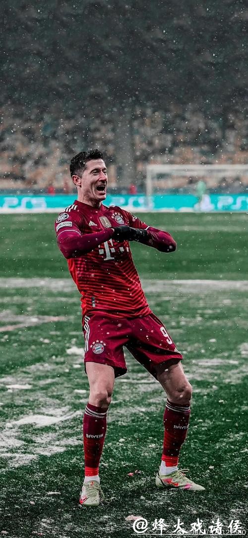 德甲-莱万平进球纪录 拜仁开场27秒+补时失球2-2 德甲-莱万平进球纪录 拜仁开场27秒+补时失球2-2